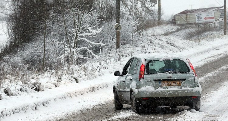 Using the wrong size tyres can reduce road handling, especially in bad weather.