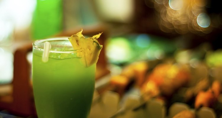 Jump on the juice bandwagon and turn a tasty profit.