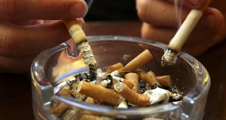 Shop-bought cigarettes have a filter on one side of the cigarette end.