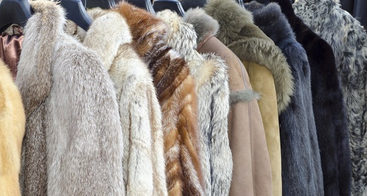 Remove nasty smells from your fur coat.