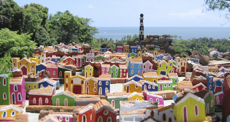 Teach kids about Brazilian culture as they make crafts from this country.