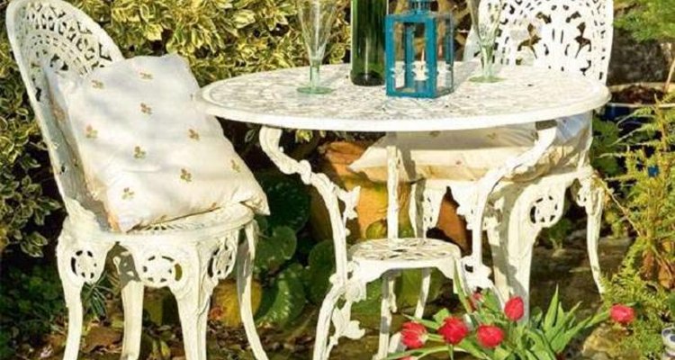 Revive old patio furniture.