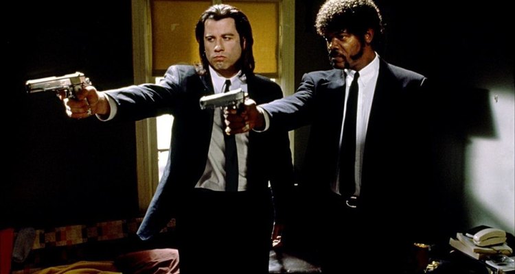 Originalmente escrito para o ator Samuel L. Jackson, o papel de Jules quase foi dado a Paul Calderon após uma ótima audição do ator porto-riquenho