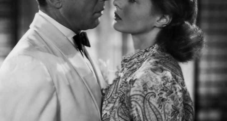Durante a gravação do longa "Uma Aventura na Martinica", Humphrey Bogart se apaixonou pela colega Lauren Bacall