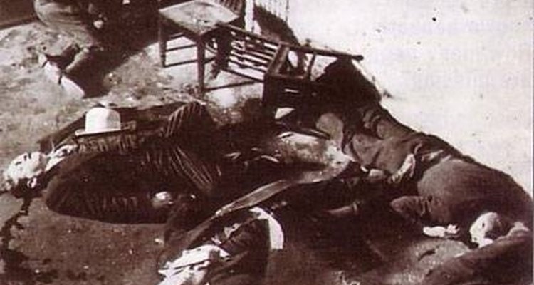 Los hombres de Al Capone perpetraron la masacre del día de San Valentín vestidos de policías.