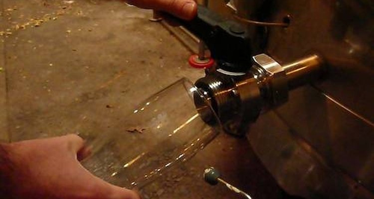 Ajustar ingredientes dá sabores diferentes à cerveja