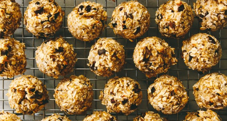 Coconut breakfast cookies with cacao nibs