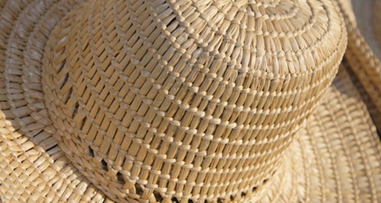 how-to-shape-a-straw-hat-our-everyday-life