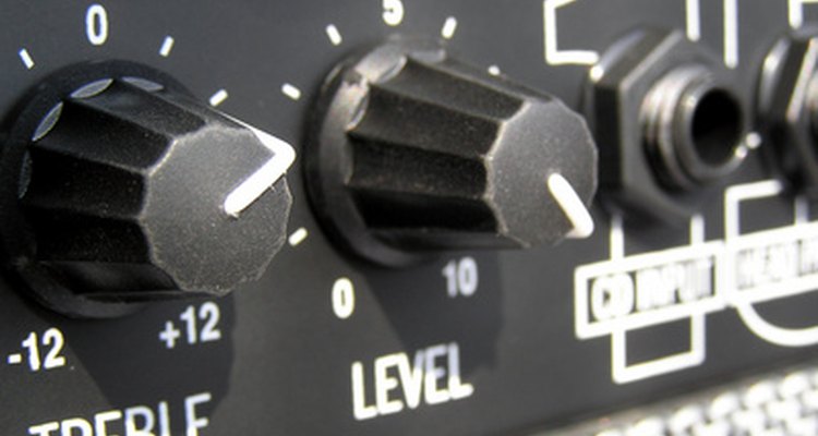 Low-powered amps like this one are often used as crossovers.