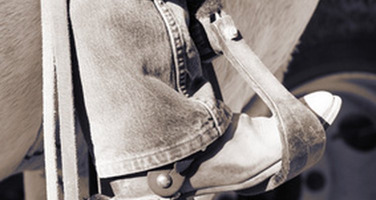 Las botas para montar del Oeste tienen tacones angulares y suelas suaves.