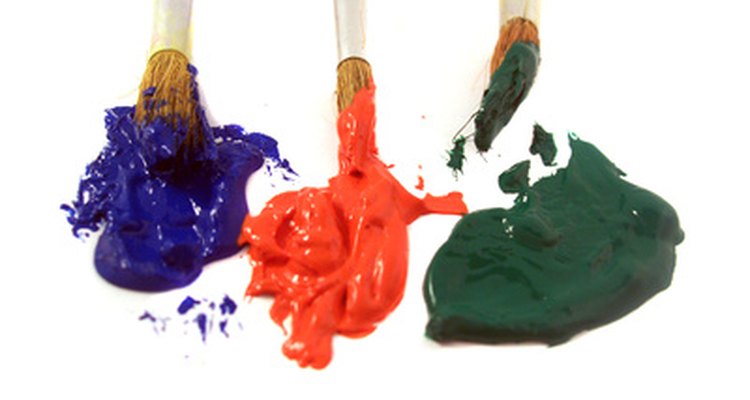 Hoy en día, la témpera es uno de los mejores materiales para que utilicen los niños que acaban de iniciarse en la pintura.