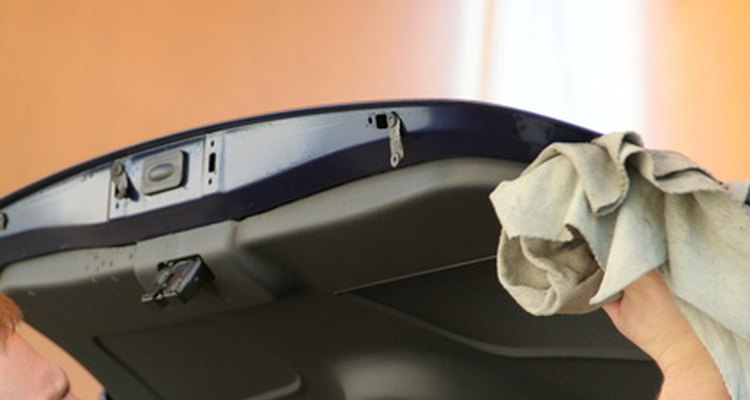 Las lavadoras tienen una o dos correas de hule que permiten girar a la tina.