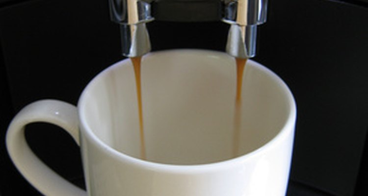 The Gaggia Syncrony Compact Digital is a super-automatic home espresso machine.
