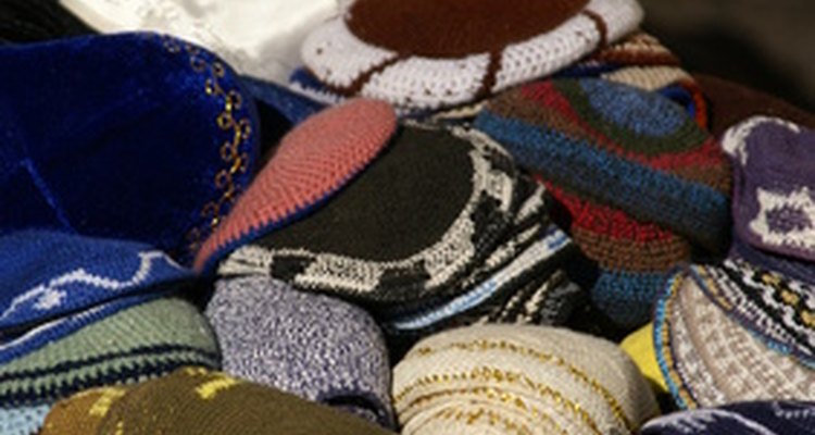 The kippot featured are more standard men's kippot.