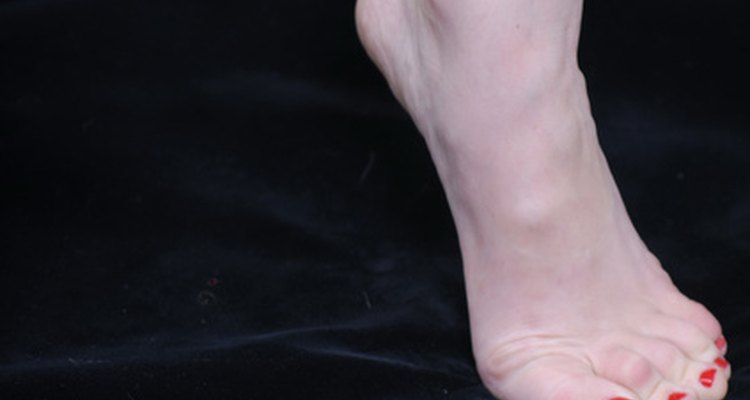 what-are-the-signs-and-symptoms-of-blood-clots-in-the-foot