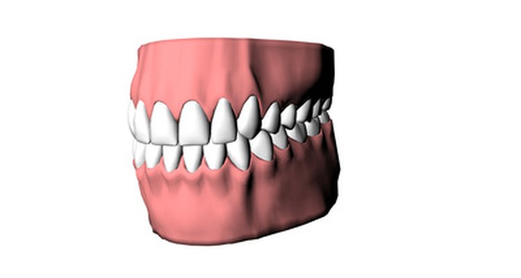 Dentaduras podem causar ferimentos na gengiva