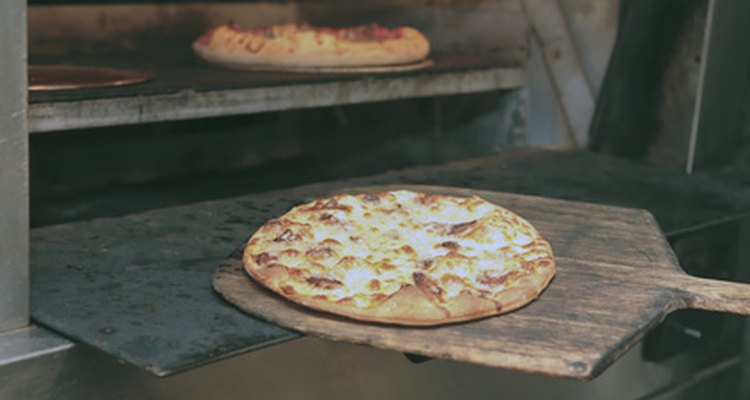 There are many factors in deciding which pizza oven to use.