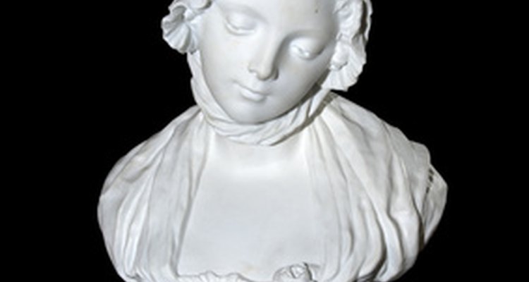 It is possible to repair a marble statue yourself.