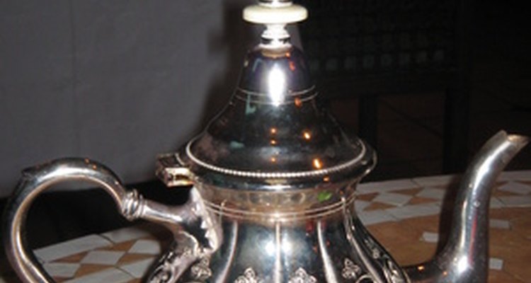 Tarnished silver can appear light brown to black, and dull the surface of your silver items.