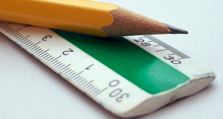 Faça marcações a cada 2,5 cm.