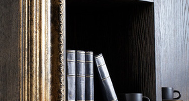 Fixing a floating shelf is simple.
