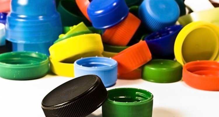 Tampas plásticas podem ser usadas para uma variedade de trabalhos manuais