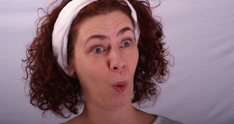 Facial expressions can be used as a nonverbal communication barrier.