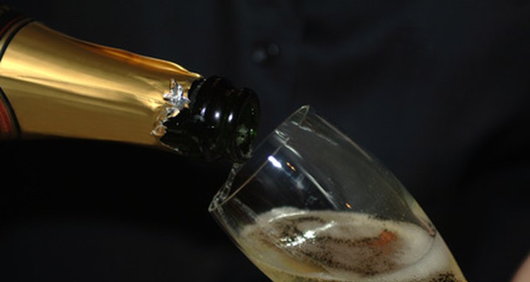 Underground Atlanta ofrece un brindis con champaña en la víspera de Año Nuevo.