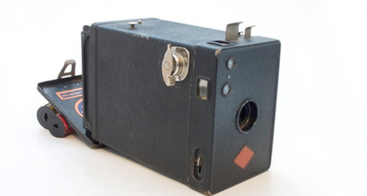 how-to-load-120-film-into-a-box-camera