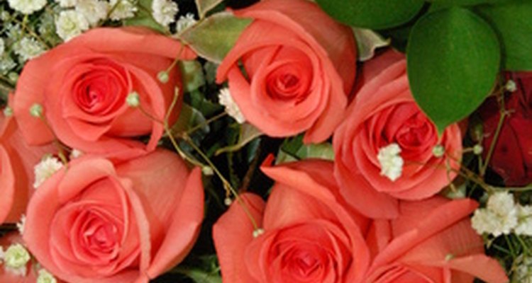 Crea ramos fabulosos como los de los floristas profesionales.