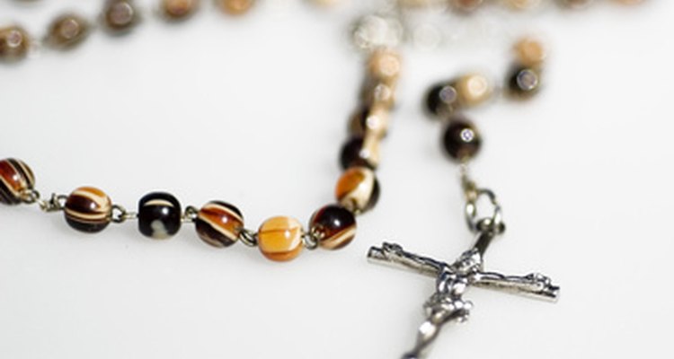 Trata el rosario con la debida reverencia y respeto.