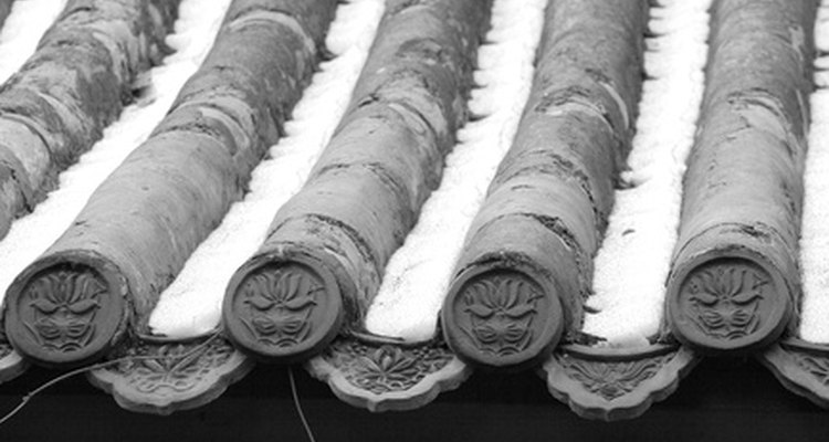 Roof ridge tiles are the finishing touch of an installation.