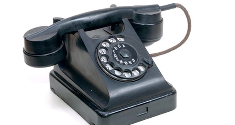 Os telefones mais antigos de discagem rotativa usam protocolo de pulso, um sistema que está começando a ser substituído