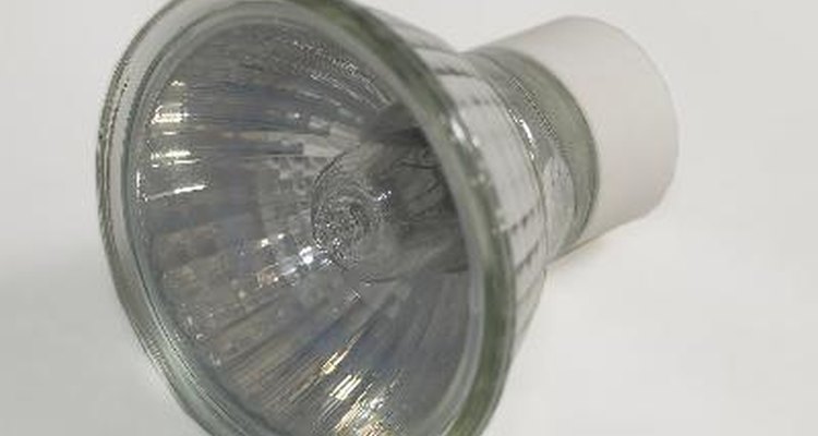 Las bombillas PAR 38 tienen 4,75 pulgadas (12 cm) de diámetro.