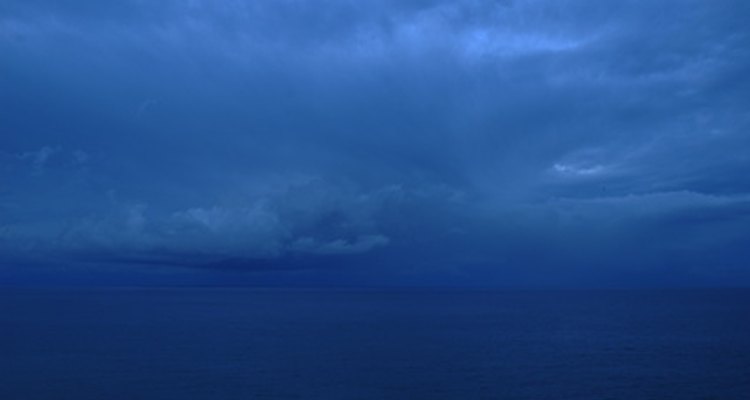 El azul cobalto es de la tonalidad del azul del cielo y el mar.