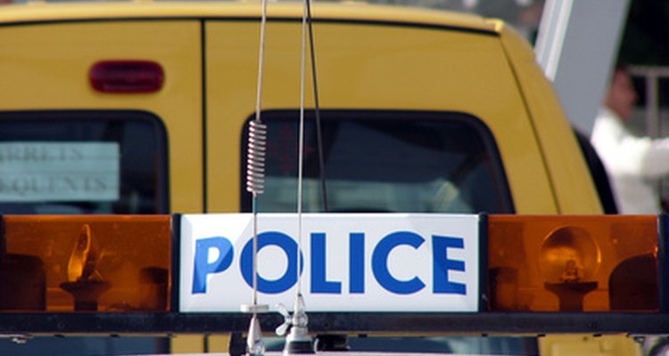 There is more than one type of warrant. Therefore it is important to recognise the difference.