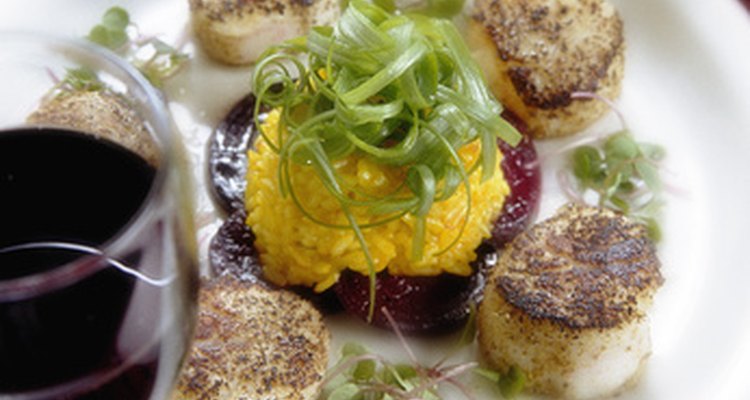Learn to prepare delicious scallops.