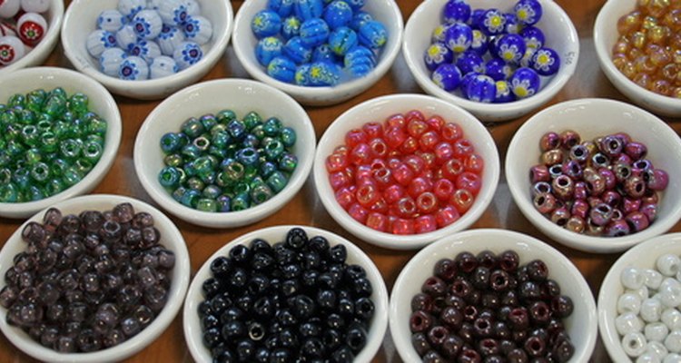 how-to-melt-plastic-beads-as-an-art-project