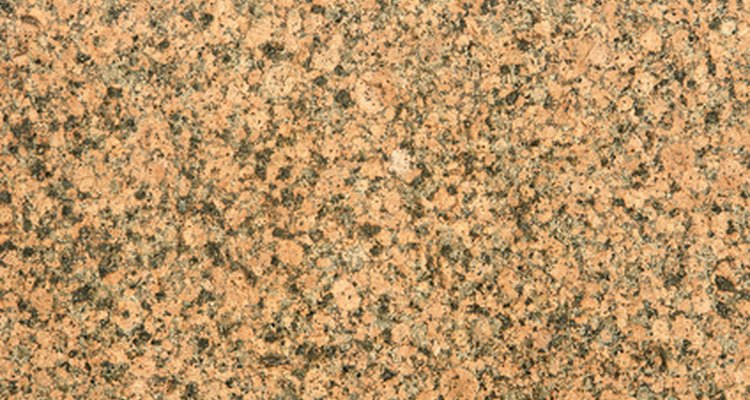 Las encimeras de granito durables dan un toque de estilo a cualquier cocina.