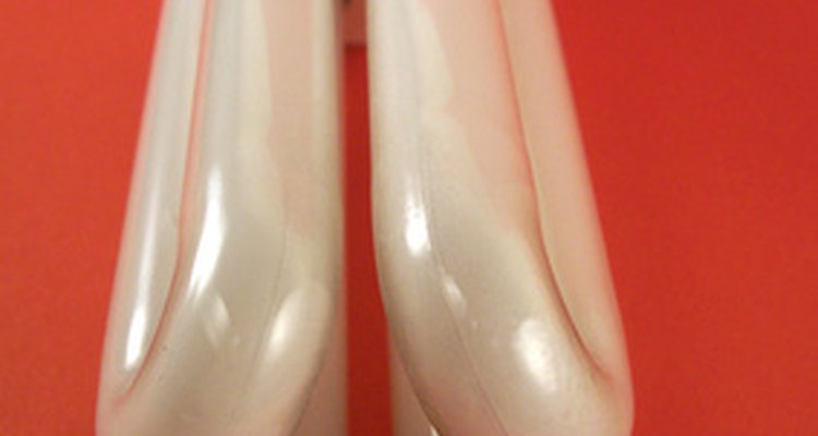 Learn to test fluorescent tubes.