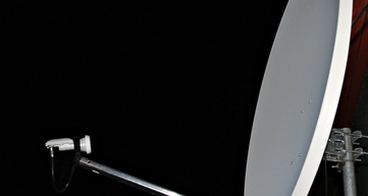 The LNB sits at the end of the arm and faces the dish.