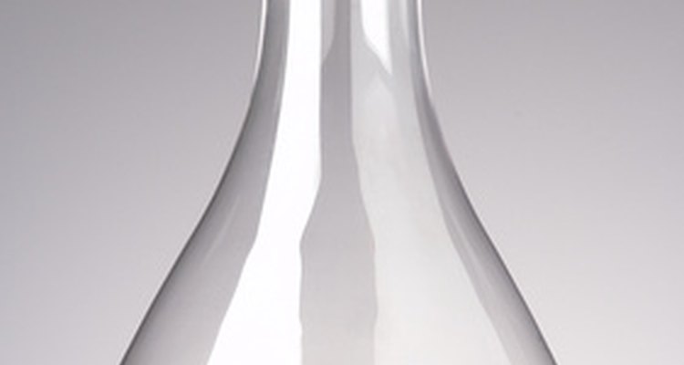 Identifying crystal decanters