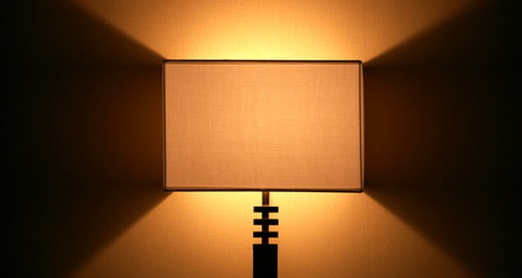 Modern-style lampshade.