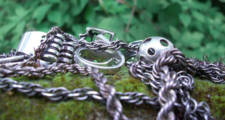Las cadenas para cuello vienen en una gran variedad de estilos.