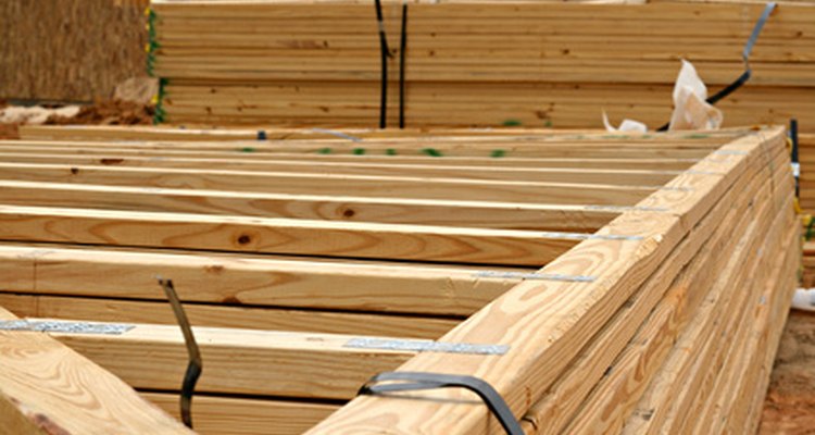 Bundled roof trusses