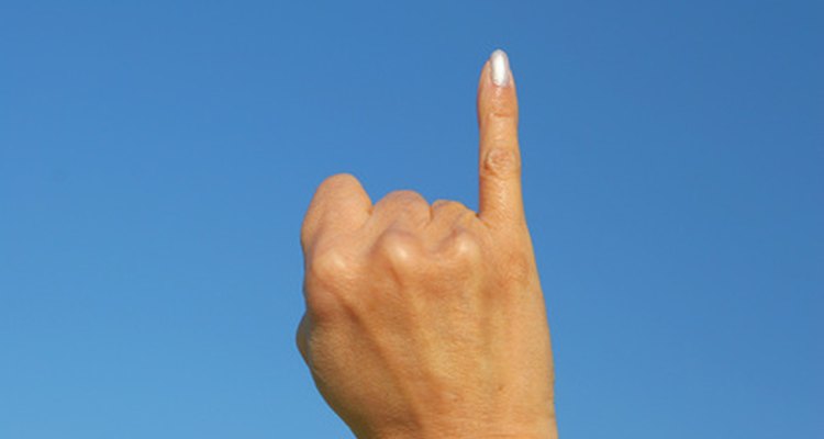A pulsação ulnar é medida abaixo da área do dedo mínimo, com o a palma virada para cima