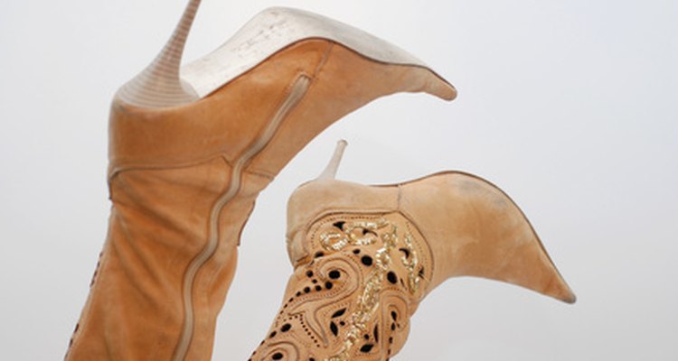 Las botas de moda del Oeste son pobres en cuanto a funcionalidad pero destacan en el estilo.