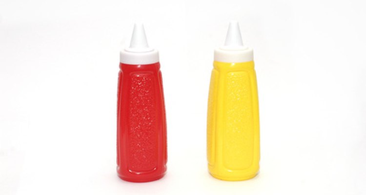 Ketchup costumes are humorous and easy to make.