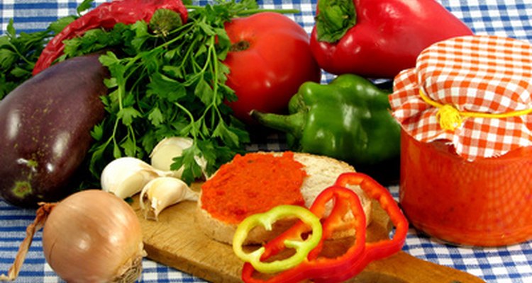 Um relish complementa e dá sabor a uma refeição