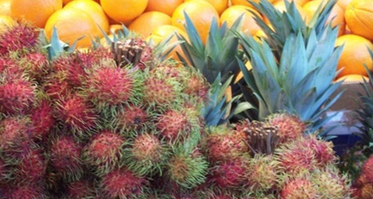 La importación de frutas exóticas como estas puede estar limitado dependiendo del tipo y país de origen.
